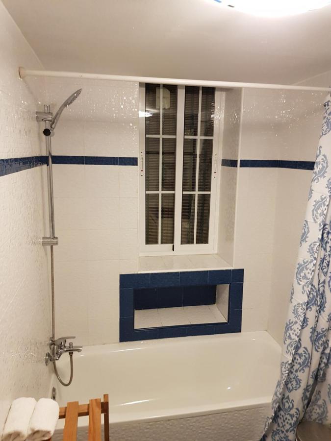 Magnifico Apartamento Tipo Duplex En Triana Seville Luaran gambar