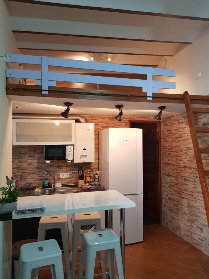 Magnifico Apartamento Tipo Duplex En Triana Seville Luaran gambar
