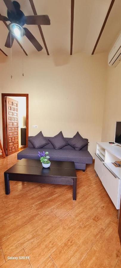 Magnifico Apartamento Tipo Duplex En Triana Seville Luaran gambar